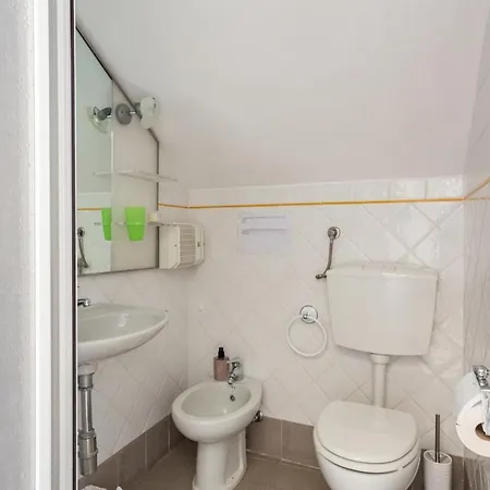 Apartment Via Franciosa 36 *